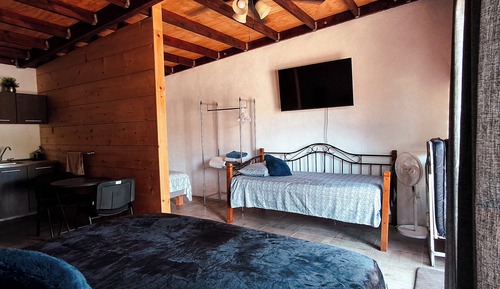 Family Room, Mountain View