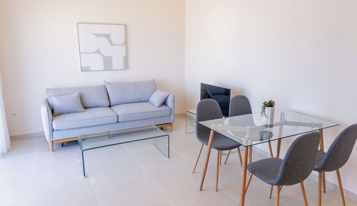 Luxury Apartment, Pool View