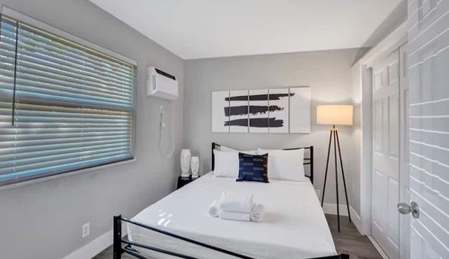 Premier Single Room, 1 Queen Bed, Non Smoking