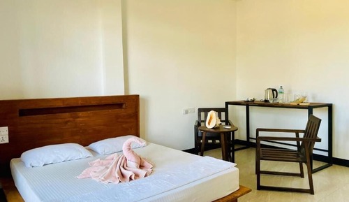 Deluxe Double Room, Garden View, Ground Floor