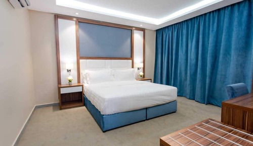 Junior Suite, Patio, Garden View
