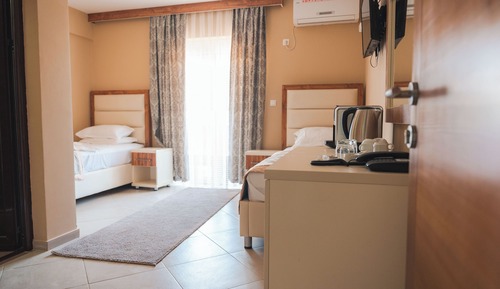 Twin Room, Balcony