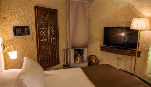 Junior Suite, 1 Double Bed, Fireplace (Cave, Bathtub)