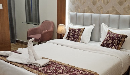 Family Room, City View