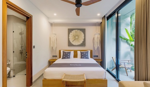 One Bedroom Suite with Garden