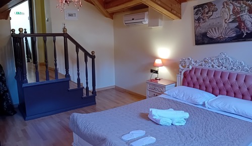 Deluxe Double Room, Balcony, Mountain View