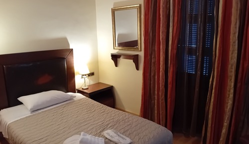 Standard Single Room