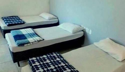 Economy Triple Room
