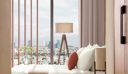 Deluxe Room, City View