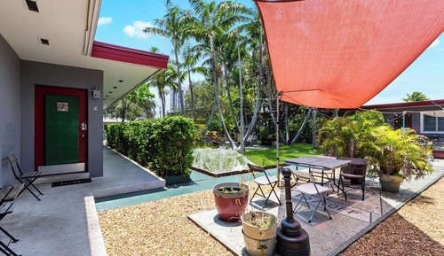 Apartment (1 Bedroom)