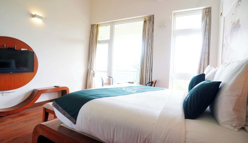Deluxe Room, Valley View