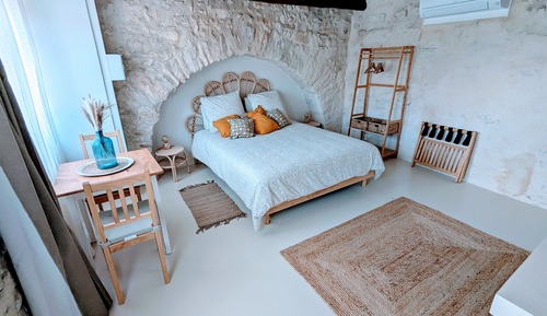 Classic Studio, Ensuite, Garden View