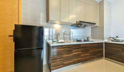 JB R&F Cove Seaview Bay 1BR Unit (Kitchen/Refrigerator/Washing Machine/Free Parking)