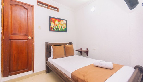 Standard Single Room