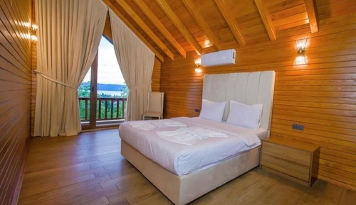 Comfort Villa, Balcony, Lake View