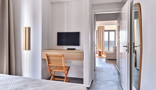 Signature Apartment, Sea View