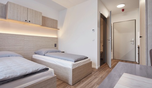 Classic Twin Room, City View