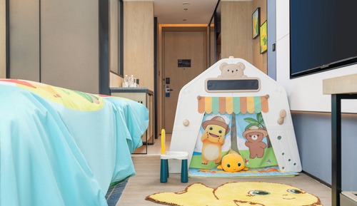 Design Room, 2 Double Beds, City View