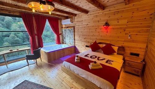 Deluxe Suite, Mountain View