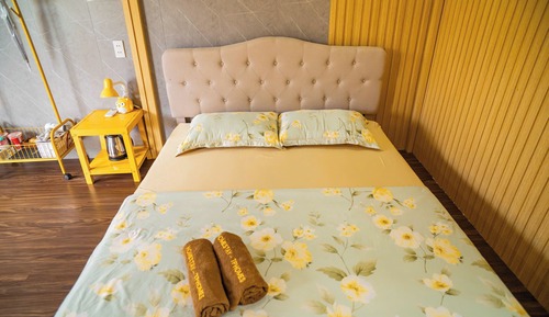 Standard Bungalow, 1 Queen Bed, Pets Allowed, Garden View