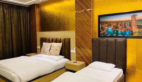 Superior Triple Room, City View