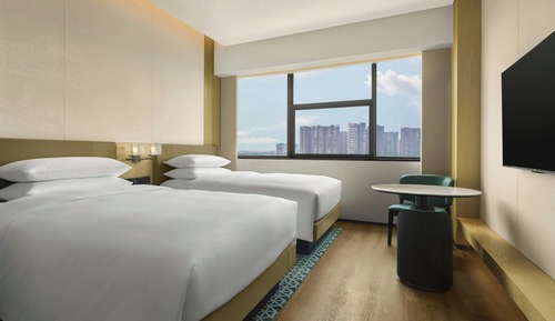 Room, 2 Double Beds, Garden View