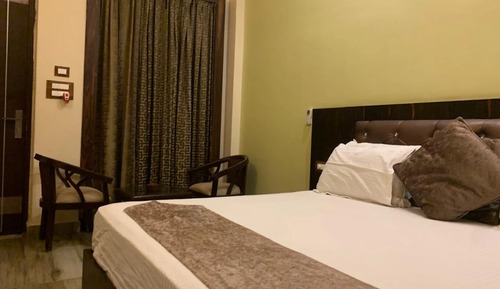 Deluxe Double Room, Balcony, Garden View