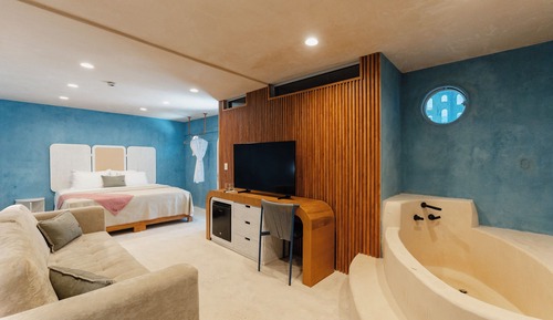 Luxury Room, Balcony