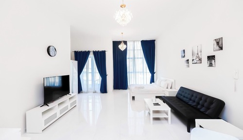 Premium Studio, 1 King Bed with Sofa bed, Non Smoking