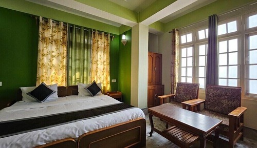 Deluxe Double or Twin Room, Hill View