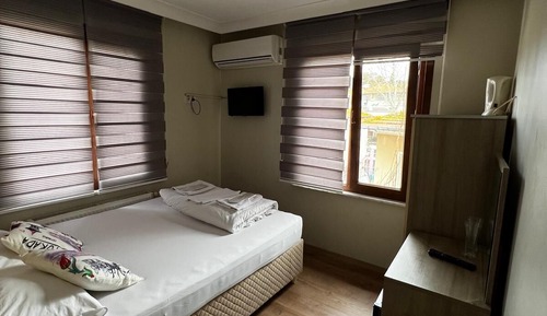 Economy Suite, City View