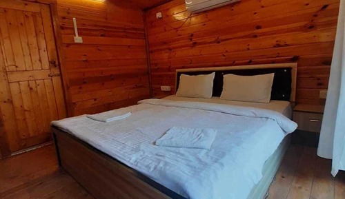 Superior Cozy Chalet with Balcony Pool view