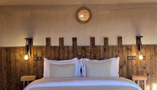 Deluxe Tent, Desert View