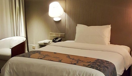 Superior Double Room, Garden View