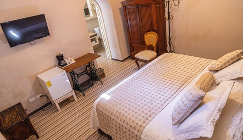 Comfort Room, 1 King Bed