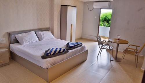 Standard Room, Balcony, Lake View