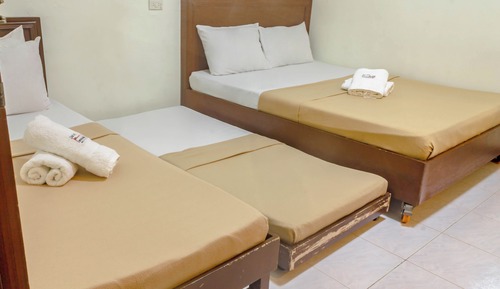 Deluxe Room, Multiple Beds