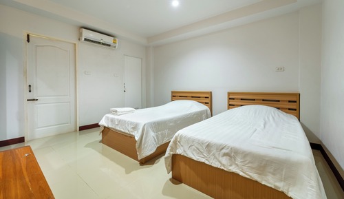 Studio Twin (Hotel Two Bedroom)