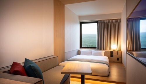 Superior Double Room, Non Smoking Renovated Wing