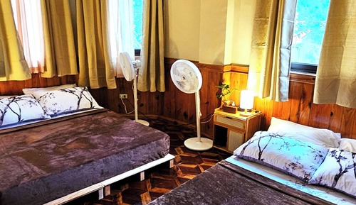 Shared Dormitory, 1 Bedroom, Smoking, Balcony