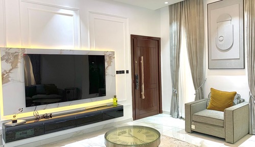 Luxury Apartment, 2 Bedrooms, Kitchen, Executive Level