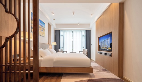 Senior Double Room, Courtyard View