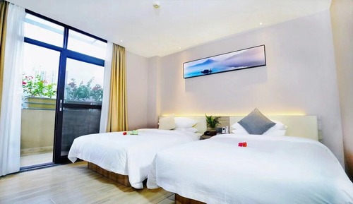 Superior Double or Twin Room, City View
