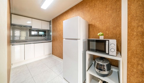 Basic Room, 1 Bedroom (Poseok 1)
