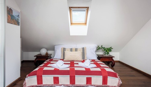 Apartment, 2 Bedrooms, Smoking, City View