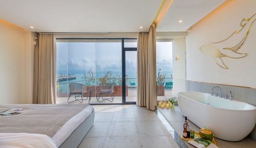 Luxury Studio Suite