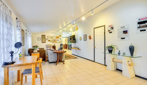 House (2 Bedrooms)