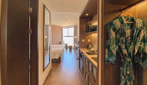 Luxury Single Room, 1 King Bed, Beach View, Sea Facing