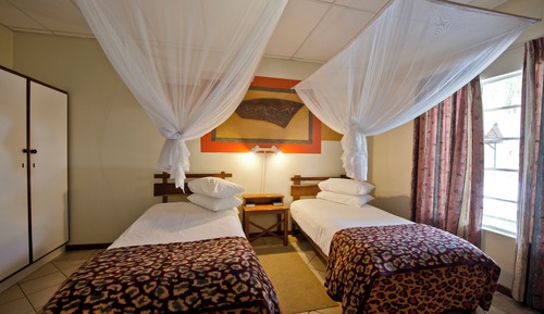 Basic Twin Room, 2 Twin Beds, Accessible Bathtub, Non Smoking