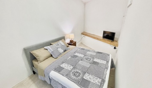 Basic Apartment